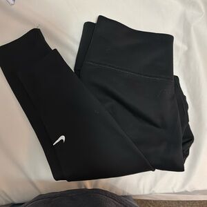 Nike therma-fit compression leggings